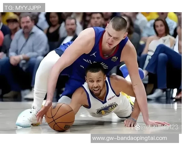 雷霆与掘金激战正酣NBA季后赛精彩对决引发球迷热议